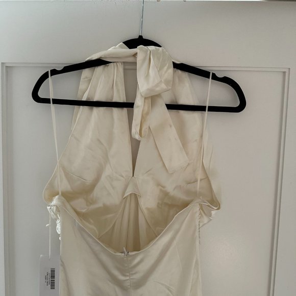 NWT Reformation Veria Silk Maxi Dress Ivory Wrap Halter Neckline Open Back - Picture 6 of 7